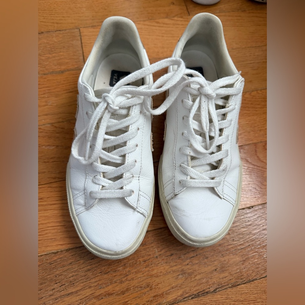 Veja Campo Sneakers - Rose Gold - GUC